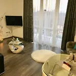 Apartamento Krisztina Duna Garden *